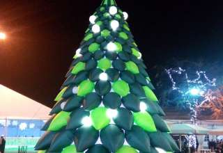 Надувное новогоднее украшение Надувная елка